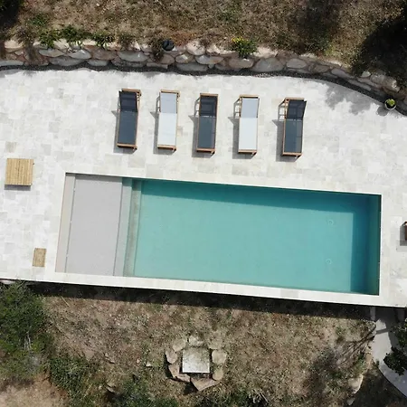 فيلة Dans Le Maquis - Piscine - Vue