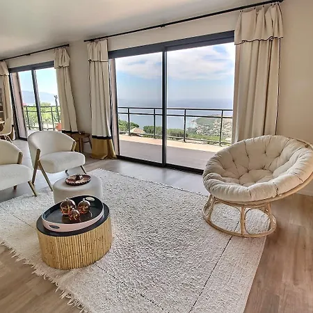 Villa Dans Le Maquis - Piscine - Vue *
